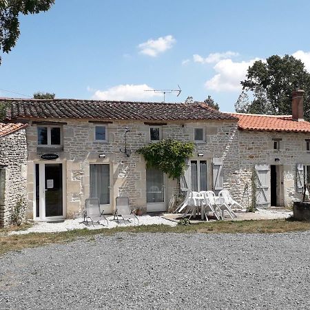 La Gauviniere Bed & Breakfast Liez ภายนอก รูปภาพ