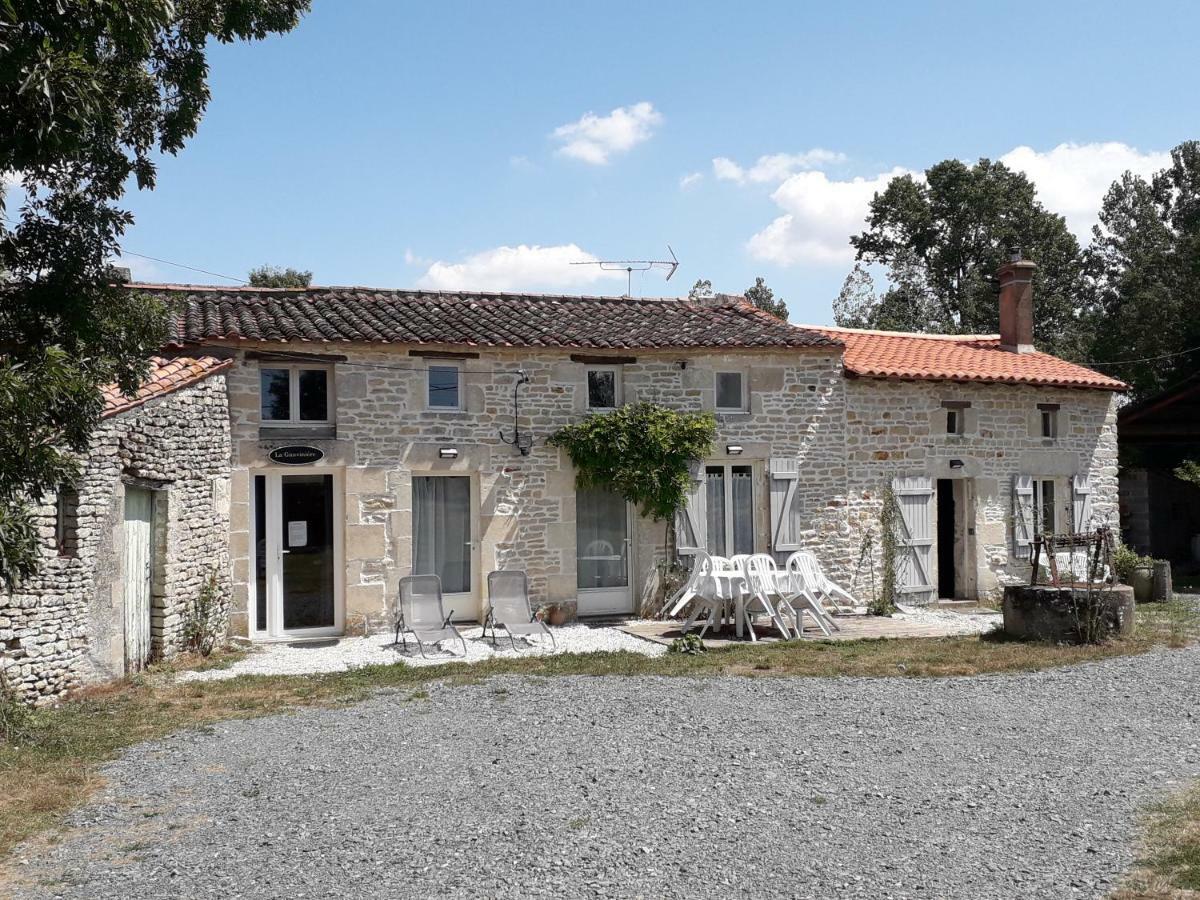 La Gauviniere Bed & Breakfast Liez ภายนอก รูปภาพ